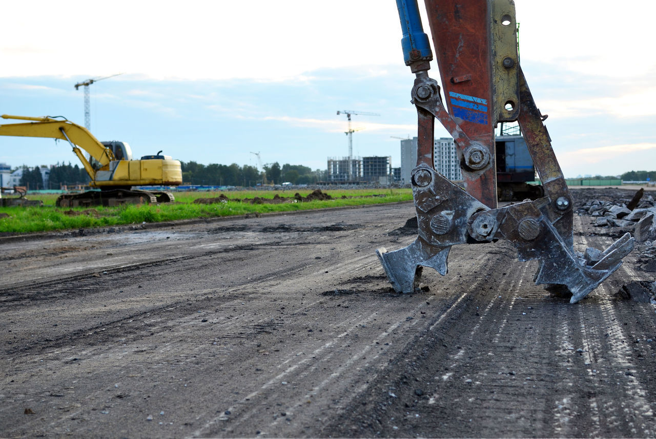 VIEW OF CONSTRUCTION SITE