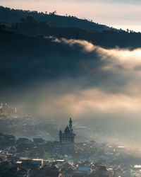 Misty mosque