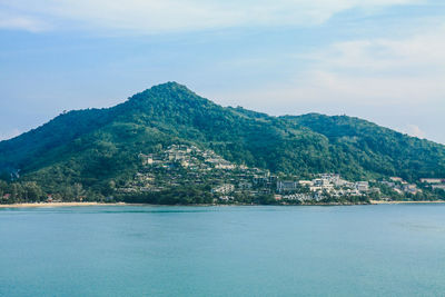 Scenic view of bay against sky