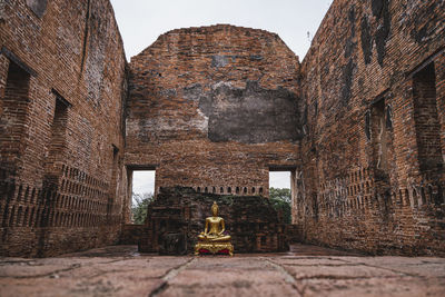 Statue of historic building