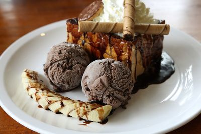 Close-up of chocolate cake in plate