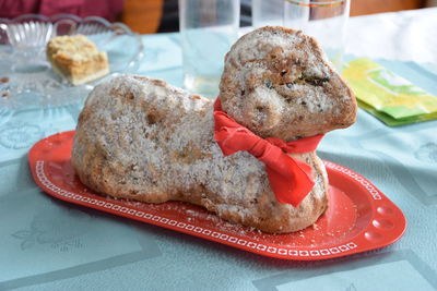 Dessert in plate on table