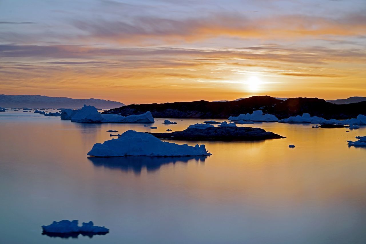 Iceberg İn arctic Ocean