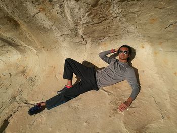 Portrait of young man wearing sunglasses