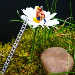 Close-up of white flower on field