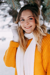 Portrait of smiling young woman