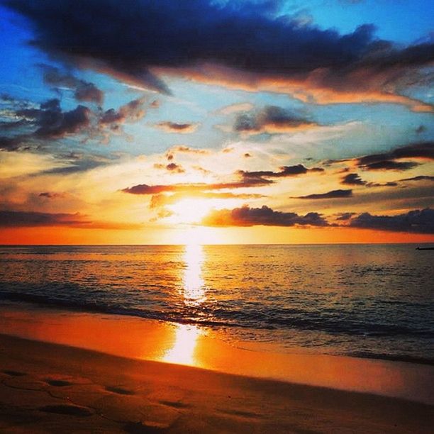 sunset, sea, beach, horizon over water, water, scenics, tranquil scene, sky, beauty in nature, tranquility, shore, sun, cloud - sky, orange color, idyllic, nature, reflection, sand, cloud, sunlight