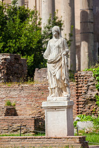 Ancient ruins of the house of the vestal virgins at the roman forum in rome