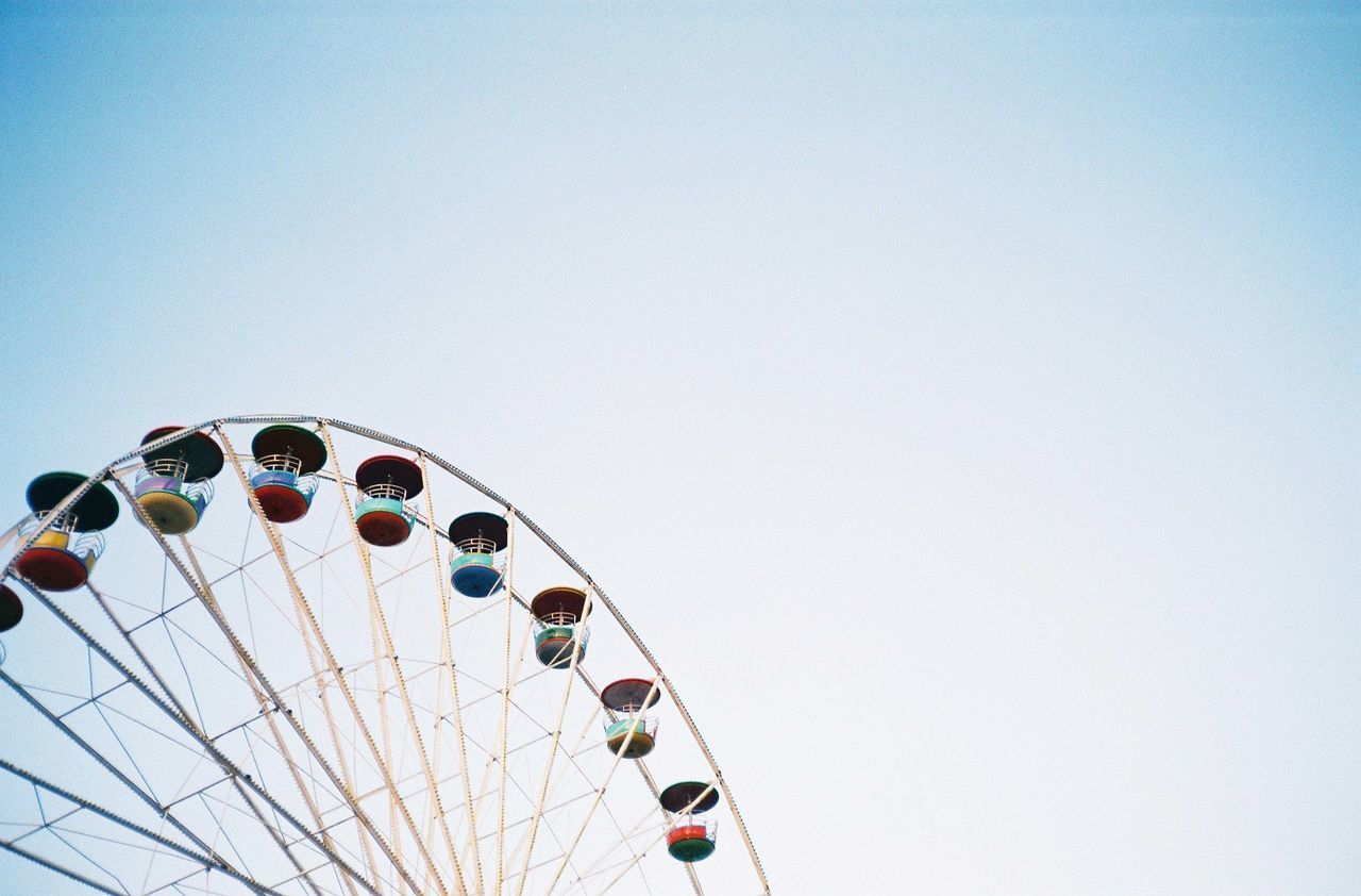 FERRIS WHEEL AGAINST SKY