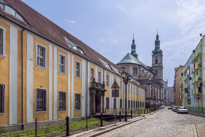 Church of the assumption of the blessed virgin mary and bishop's court 