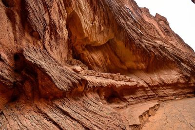 The tianshan grand canyon is a popular tourist destination known for its stunning natural scenery