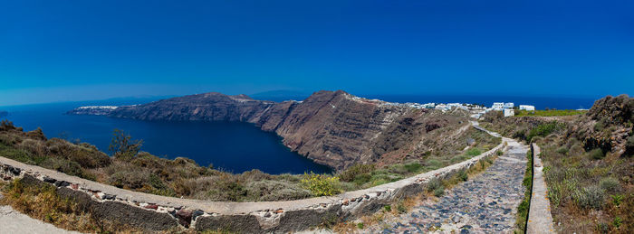 Panorama of the walking trail number 9 between the cities of fira and oia in the santorini island