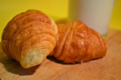 Close-up of bread on table