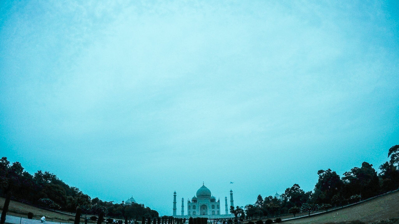 VIEW OF BUILDINGS AGAINST SKY