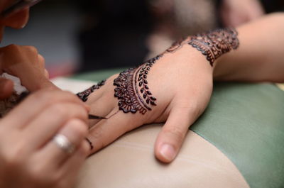 Close-up of woman hand