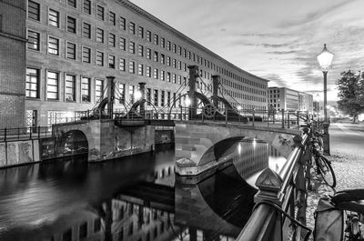 Bridge over river in city