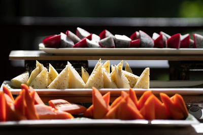 Close-up of chopped vegetables in tray