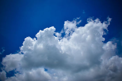 Low angle view of clouds in sky