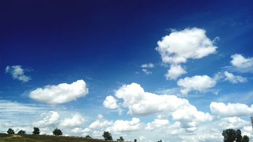 Low angle view of cloudy sky