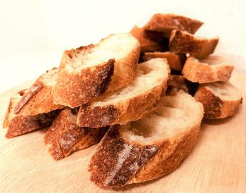 Close-up of bread on cutting board