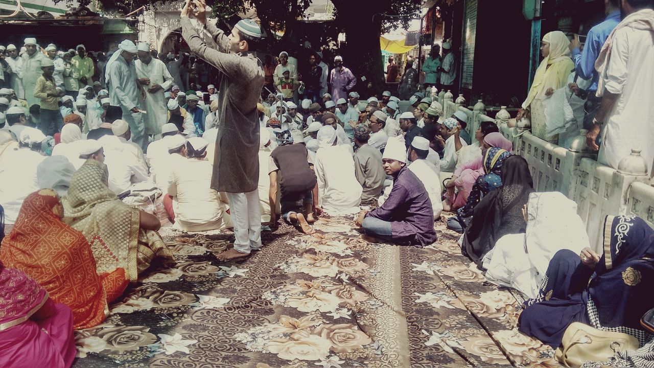 large group of people, person, outdoors, day