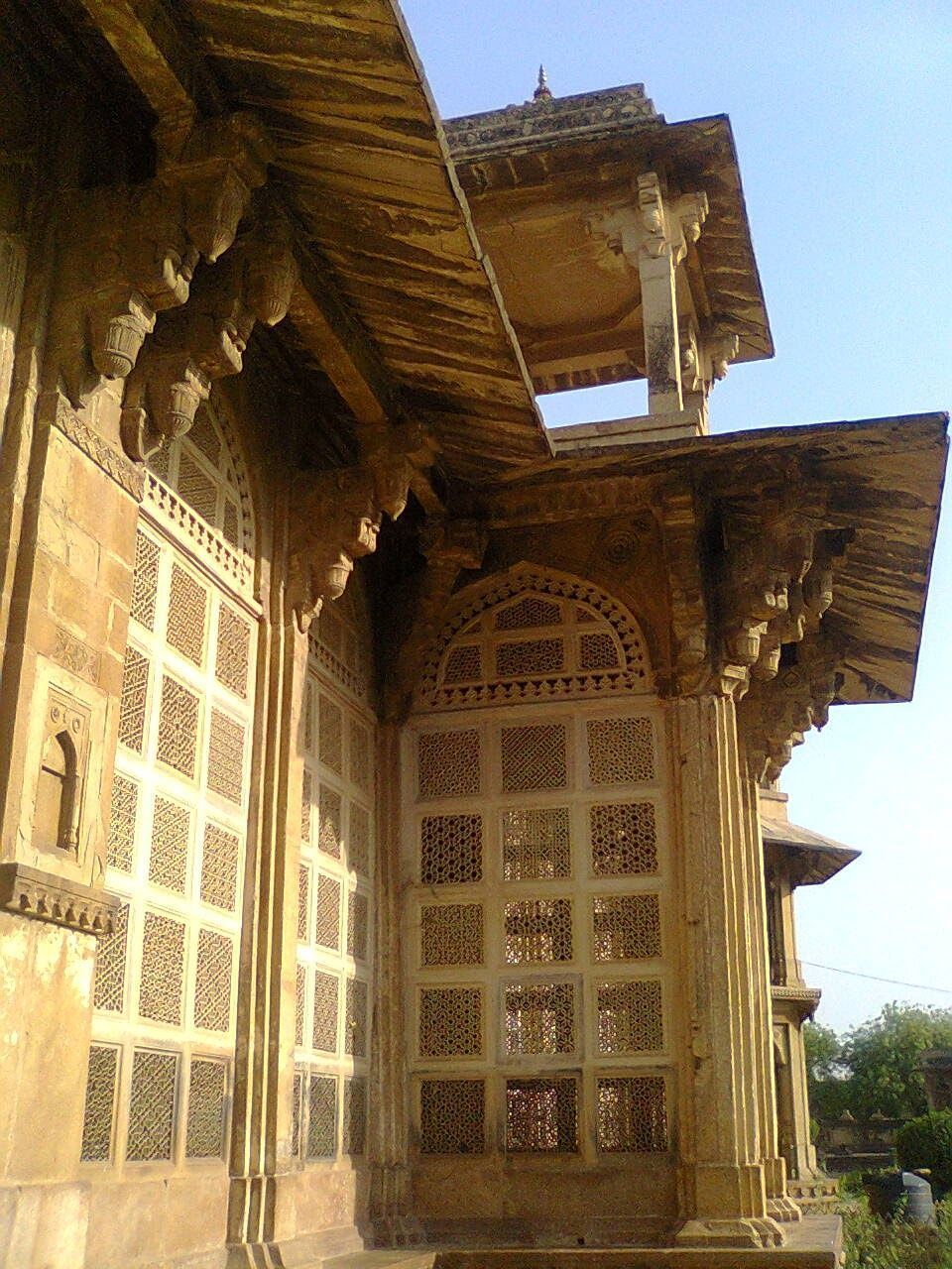 LOW ANGLE VIEW OF HISTORIC BUILDING