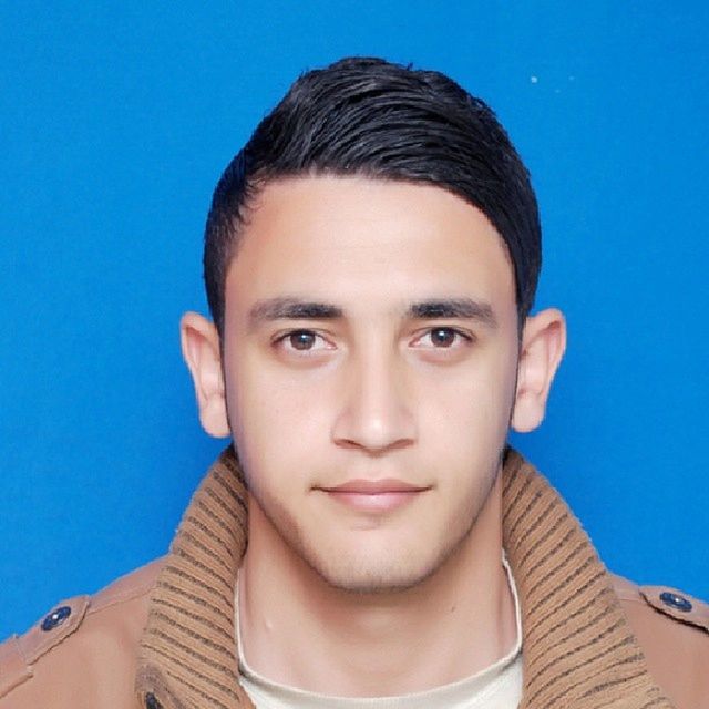 portrait, looking at camera, person, headshot, young adult, front view, blue, smiling, lifestyles, close-up, clear sky, head and shoulders, low angle view, leisure activity, copy space, young men, studio shot, human face