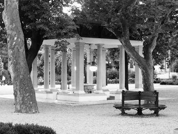 Empty bench in park