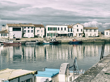 Boats in town