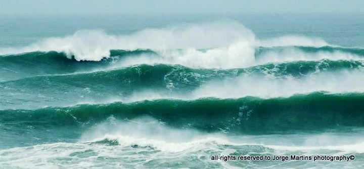 water, sea, surf, wave, motion, power in nature, splashing, waterfront, scenics, beauty in nature, nature, horizon over water, nautical vessel, mode of transport, transportation, speed, day, travel, wake - water, breaking