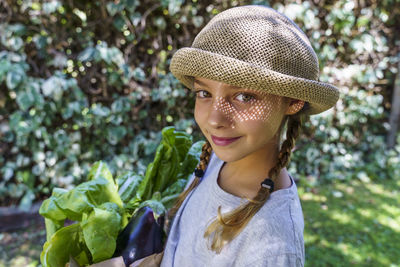 Portrait of a smiling young woman