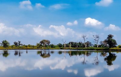 Panoramic view of lake against sky