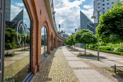 Footpath leading to building