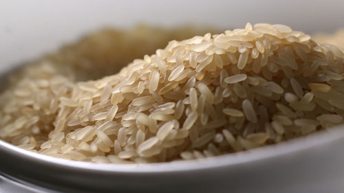 Close-up of rice in bowl on table