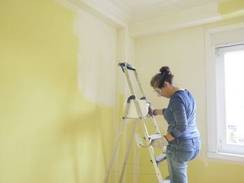 Woman paiting a