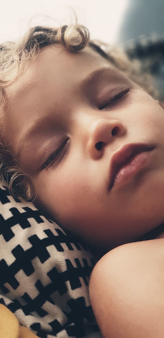 portrait, one person, person, women, skin, close-up, relaxation, adult, headshot, young adult, human face, portrait photography, lying down, eyes closed, female, emotion, baby, photo shoot, indoors, child, lifestyles, human eye, nature, childhood, human head, sleeping, resting