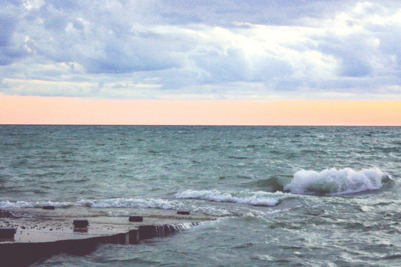 sea, horizon over water, water, sky, scenics, beauty in nature, tranquil scene, wave, cloud - sky, tranquility, beach, nature, sunset, idyllic, shore, surf, cloudy, seascape, cloud, waterfront