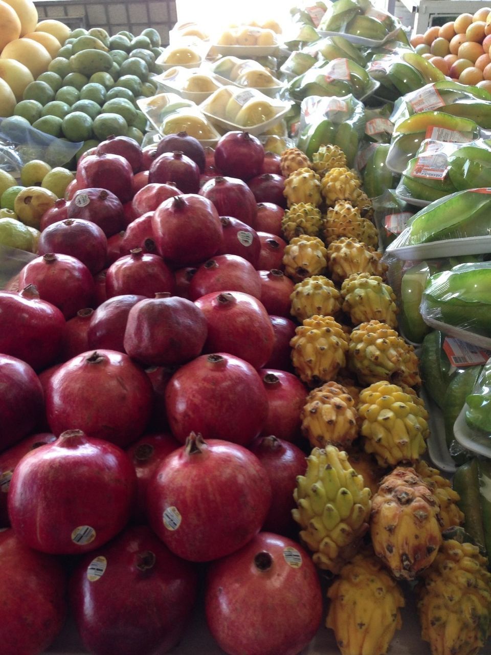 food and drink, food, healthy eating, freshness, fruit, for sale, abundance, large group of objects, retail, market, market stall, still life, choice, ripe, variation, indoors, organic, display, sale, close-up