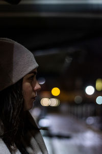 Portrait of senior woman in hat