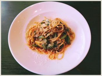 Close-up of noodles in bowl on table