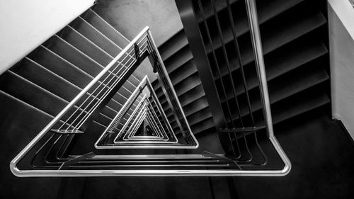 Triangular emergency staircase