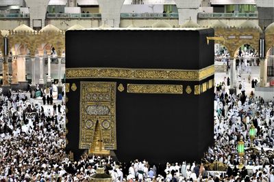 People on hajj in mecca