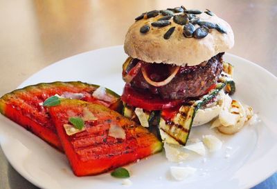 Close-up of burger in plate on table