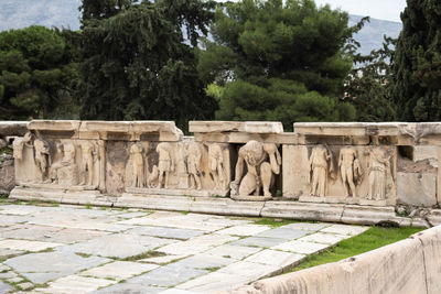 Statue of historical building