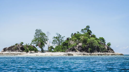 Scenic view of sea against clear sky