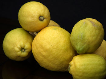 Close-up of lemons