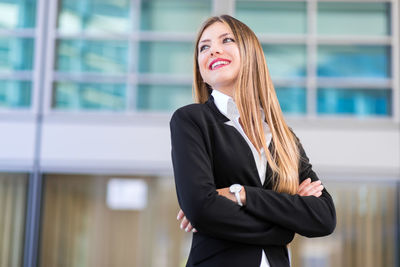 Portrait of a smiling young woman