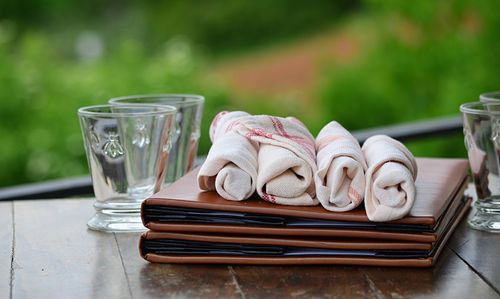 Napkins on menu at table