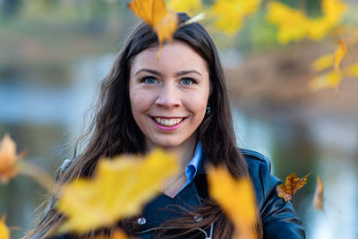 Portrait of a smiling young woman