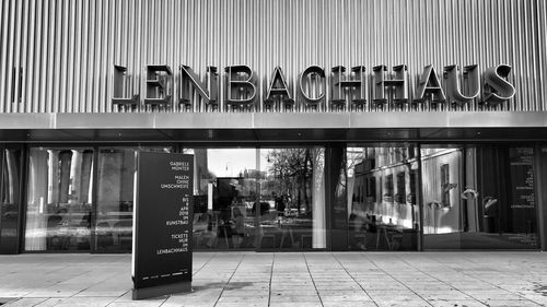 Information sign in store